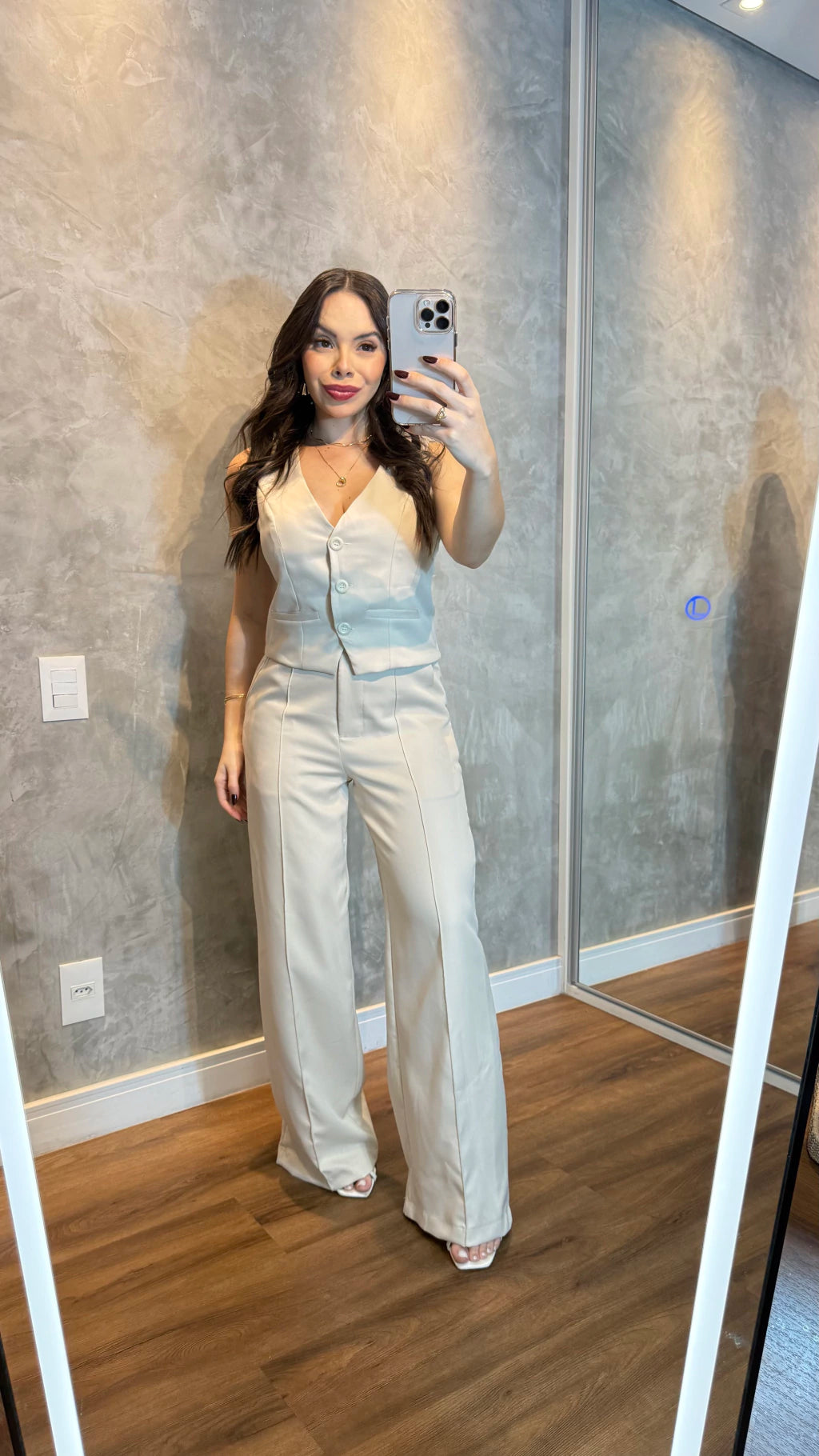Conjunto Mariana colete e calça alfaiataria