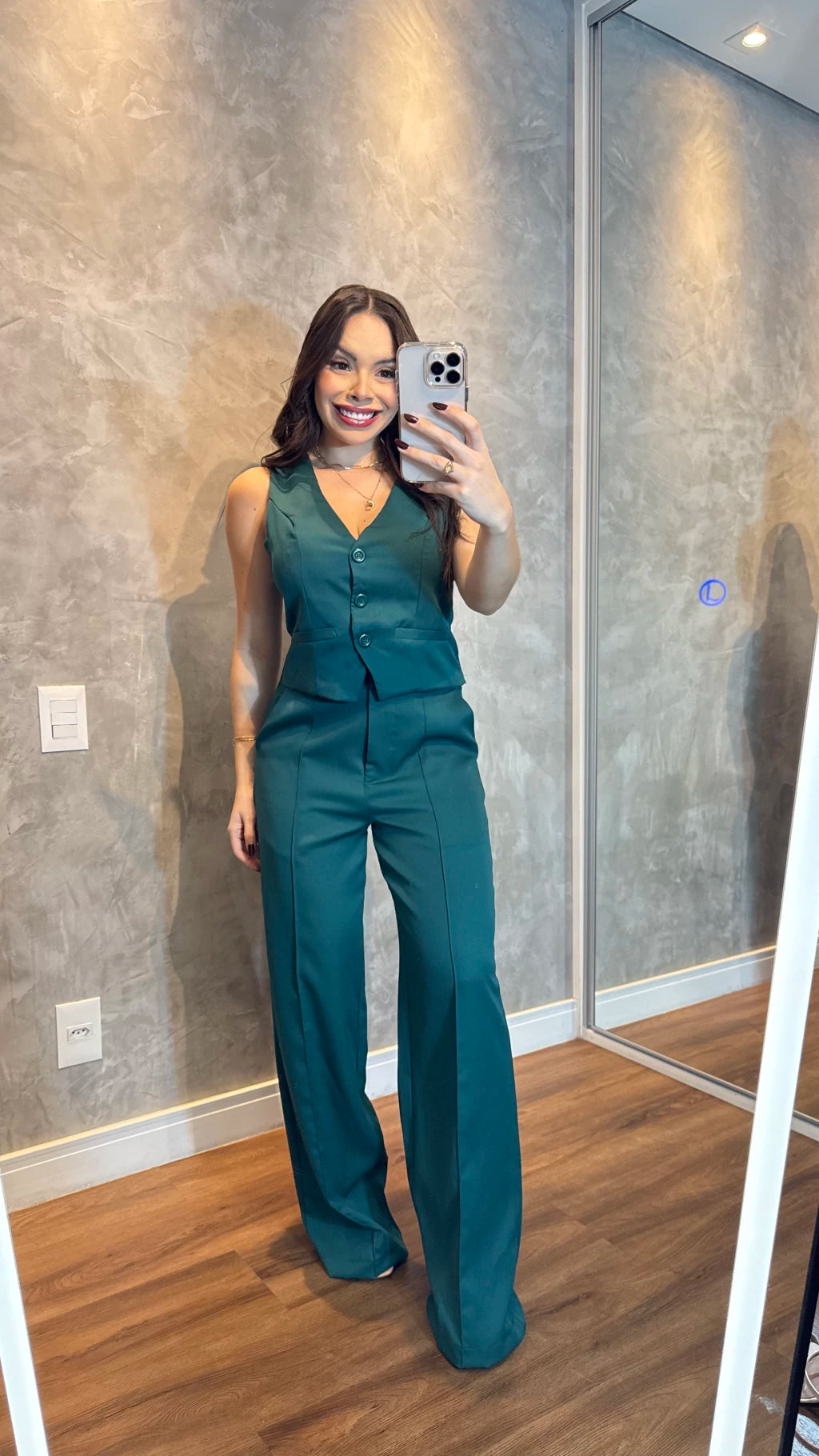 Conjunto Mariana colete e calça alfaiataria